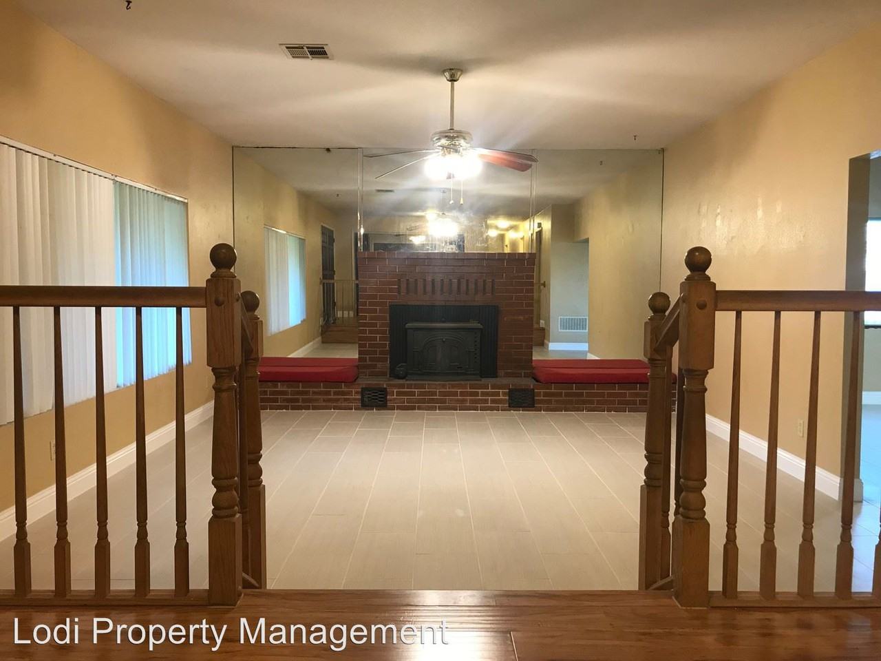 13688 Grassland Road - Photo 3 of 31