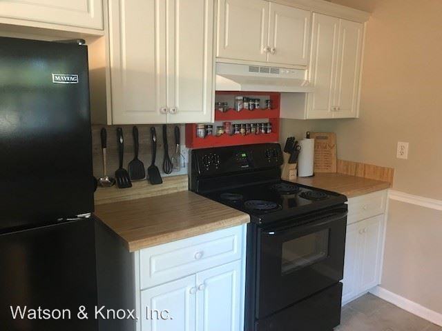 1432 Huntley Circle - Photo 2 of 14