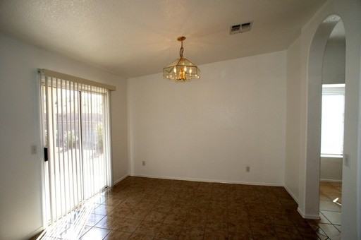 8972 E Mayberry Dr - Photo 3 of 6