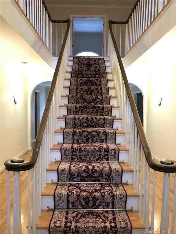 17 High Street - Photo 3 of 23