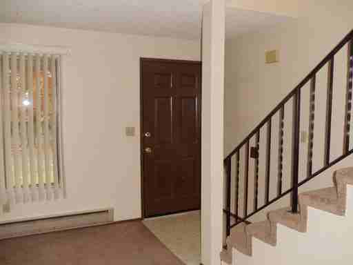 10022 Farwest Dr SW - Photo 2 of 12