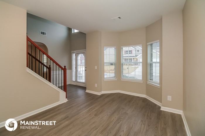 6880 Estepona Street - Photo 2 of 15