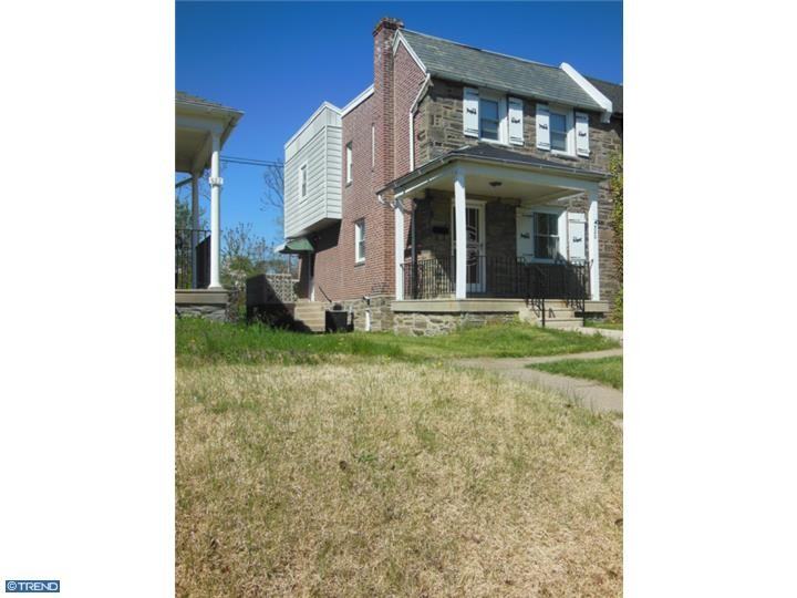 520 Fern St - Photo 2 of 14