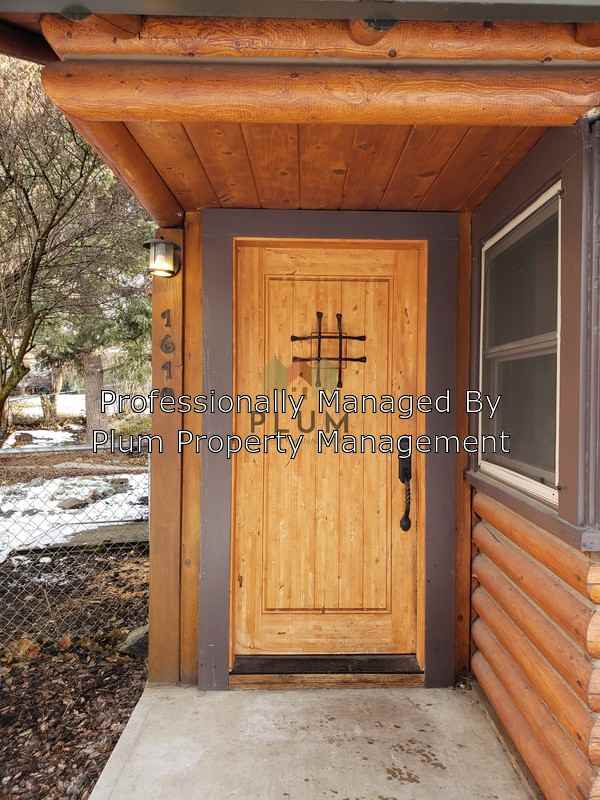 1610 Missoula Ave. - Photo 2 of 21