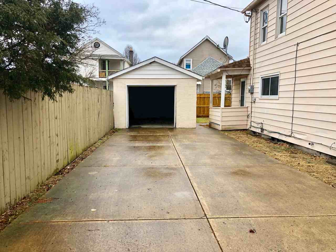 29 Rear Parkin Street - Photo 3 of 11