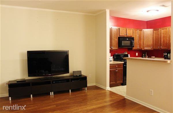 35 Old Cedarbrook Rd - Photo 3 of 10