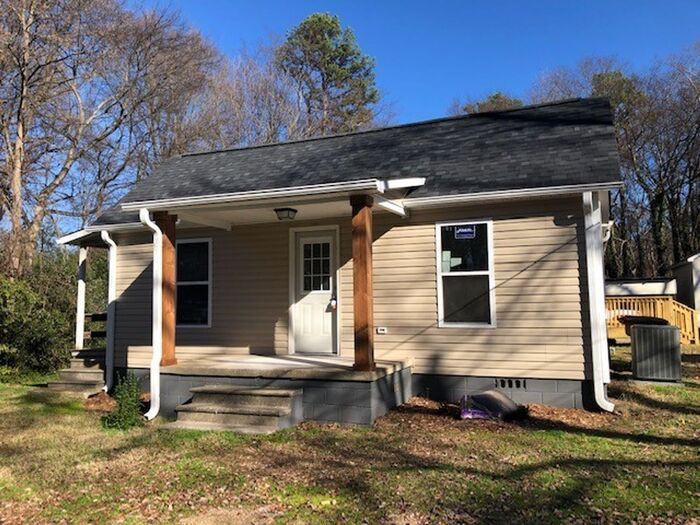 1419 Oakshade Ave - Photo 2 of 12