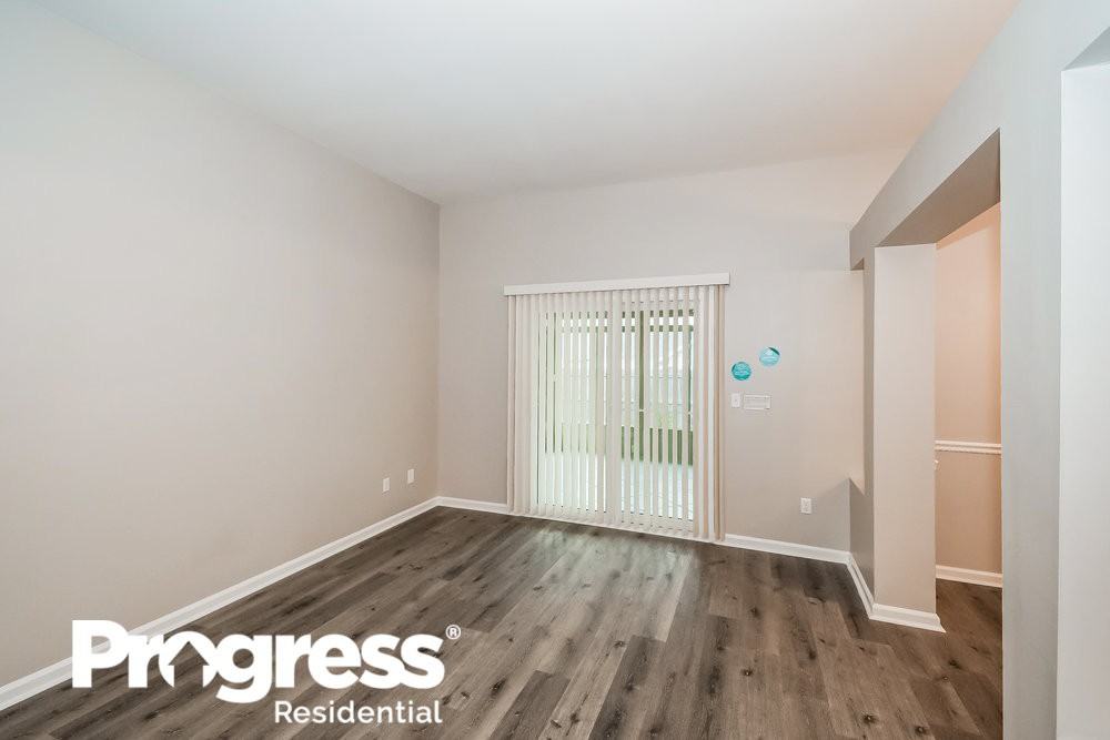 7049 Millcrest Dr S - Photo 3 of 15