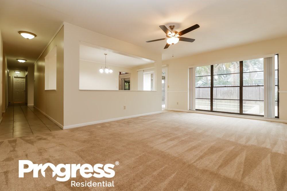 16304 Calidonia Ln - Photo 3 of 16