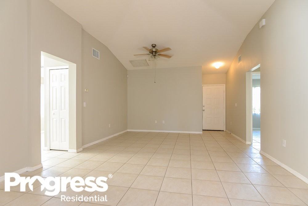 1305 Sweet Gum Dr - Photo 3 of 14