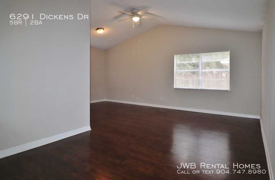 6291 Dickens Dr - Photo 2 of 11