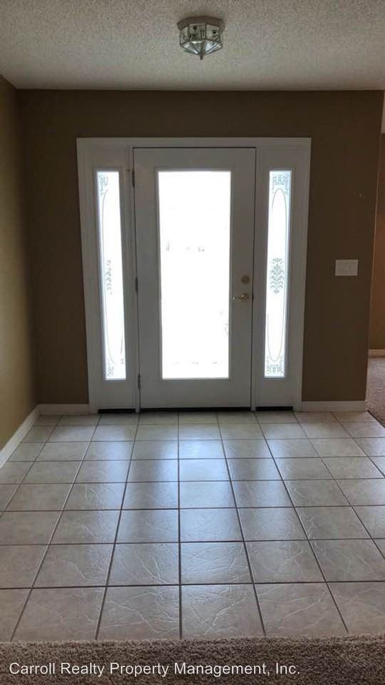 3478 Cherry Ridge Rd - Photo 2 of 20