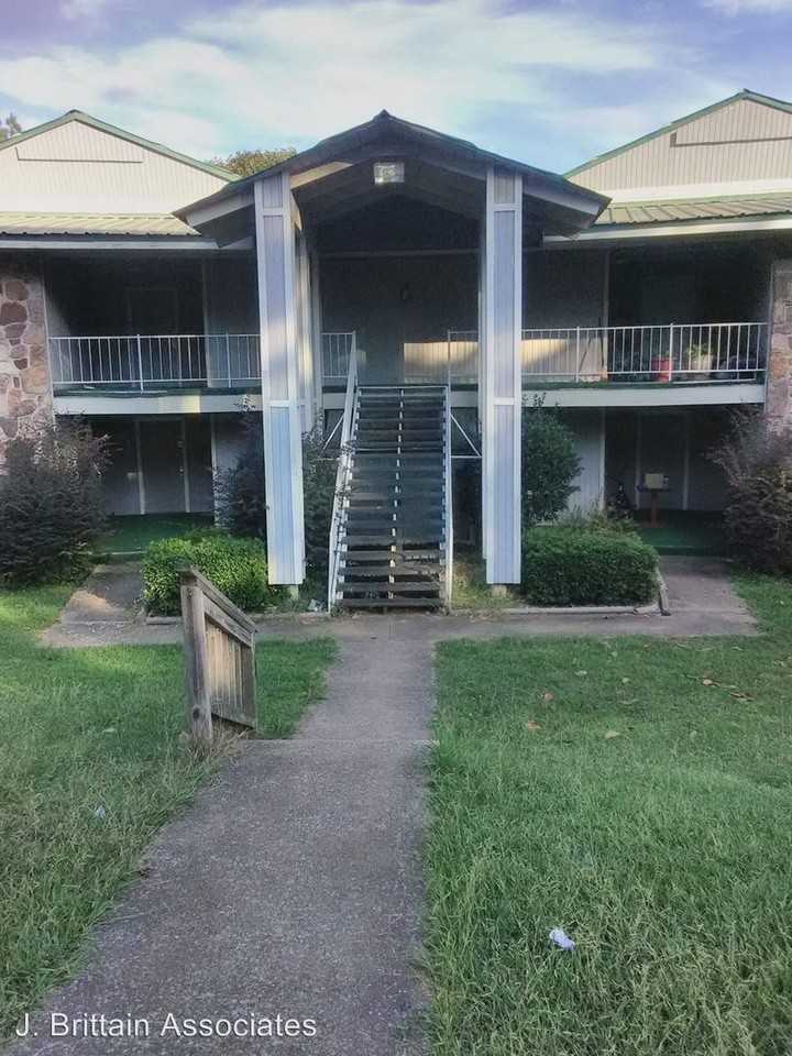 5254 Aquarius Drive - Photo 2 of 11