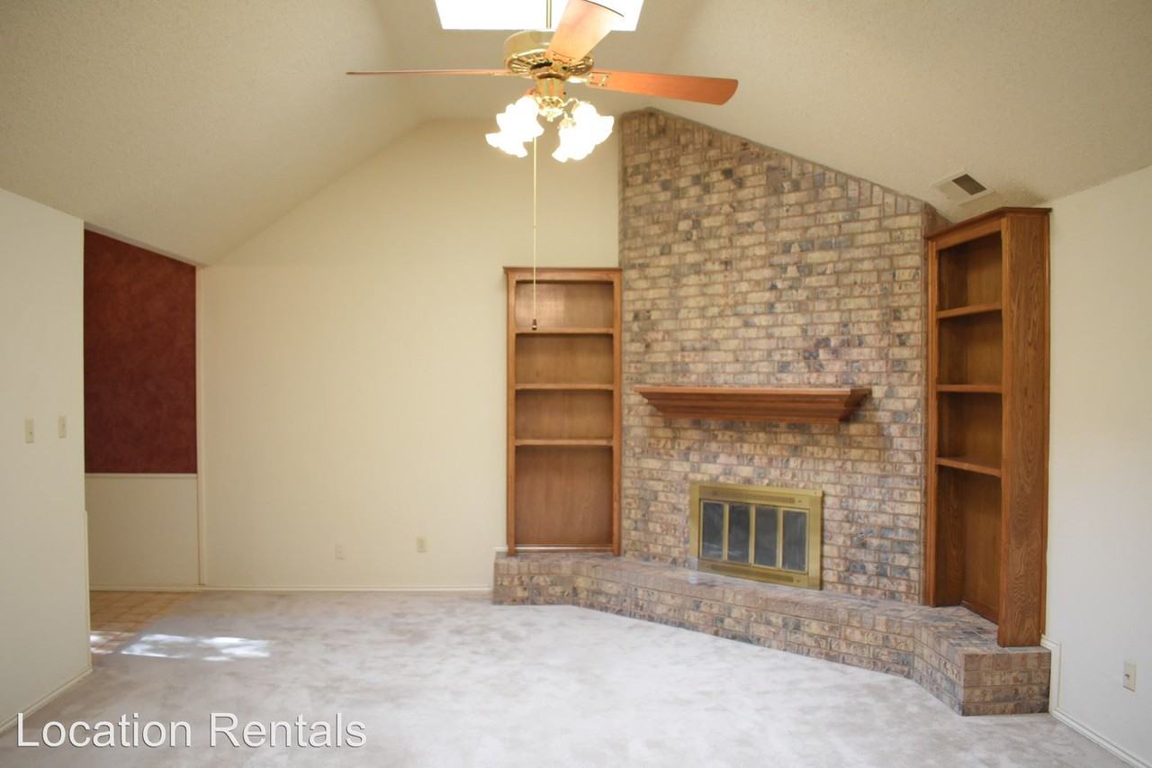 3106 75th Street - Photo 3 of 10