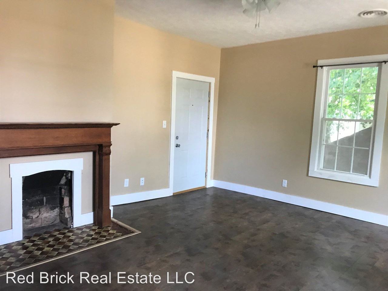 643 Swan & 409 Center - Photo 3 of 17