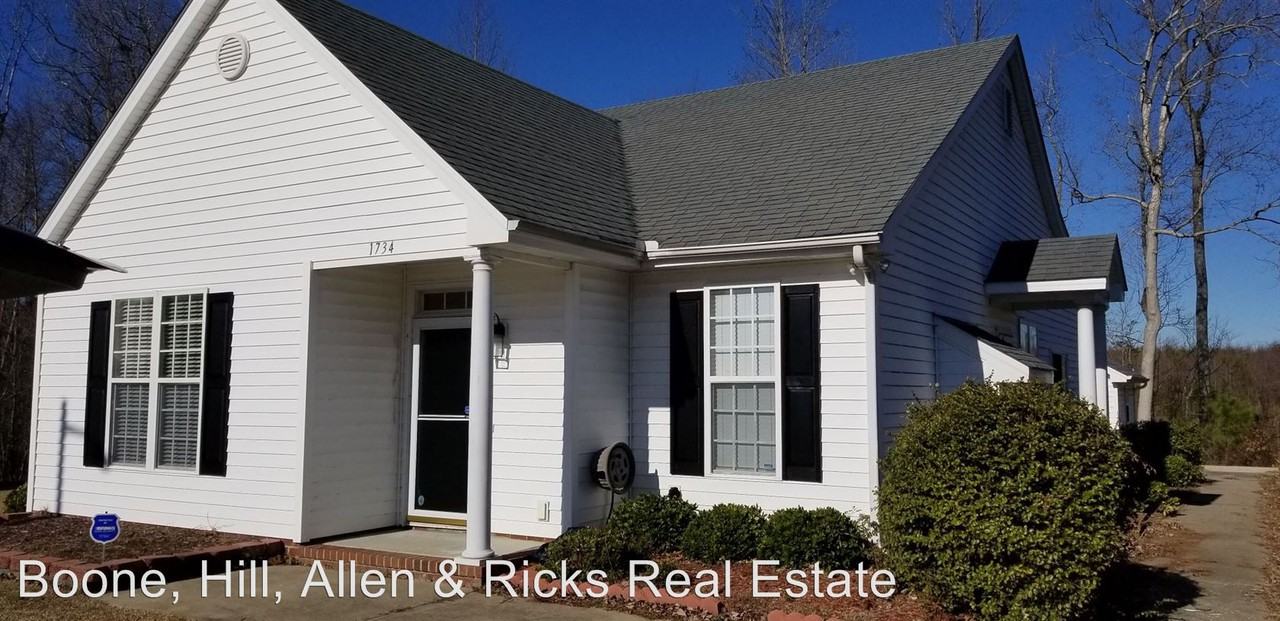 1734 Hunterbrook Lane - Photo 2 of 15