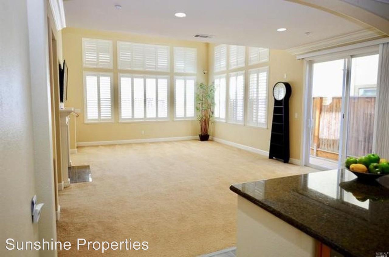 22 Horizon Court - Photo 3 of 20