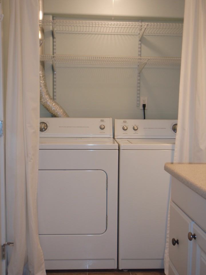 1079 Willow Street - Photo 3 of 8