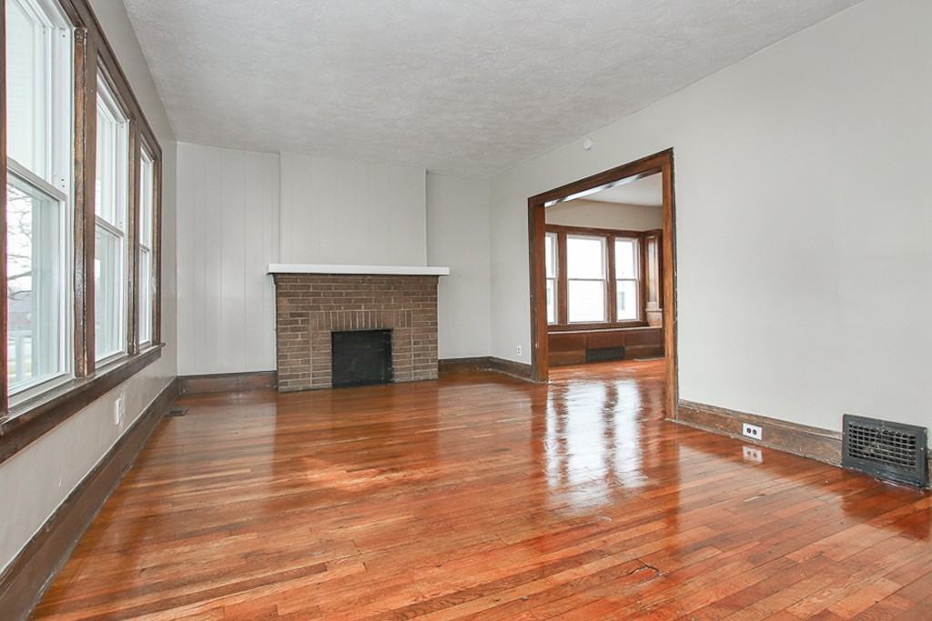 4700 Rockwood Rd - Photo 3 of 29