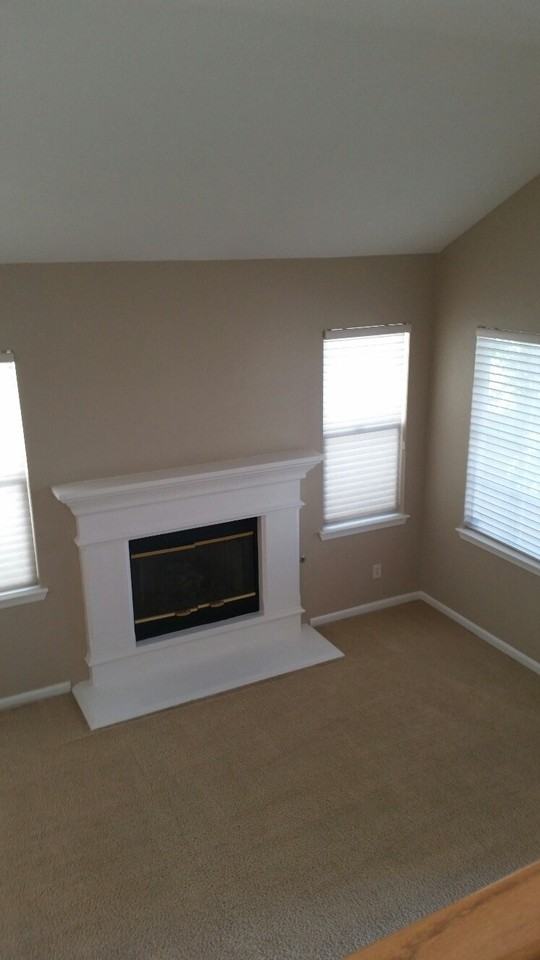 2047 Taft - Photo 2 of 6