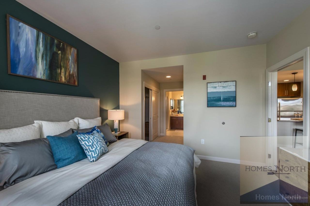 Valenti Way - Photo 2 of 7