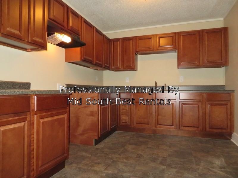 2243 Hillside - Photo 2 of 8