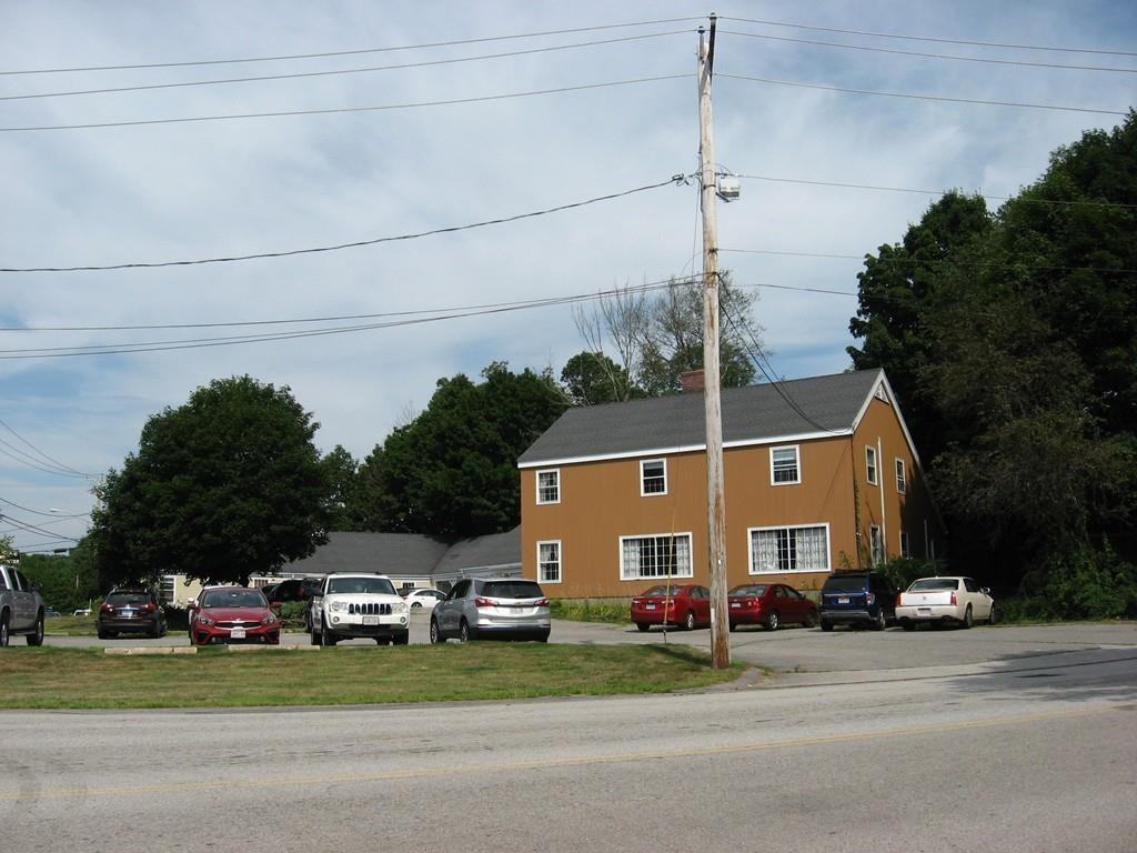 48 Main St Sturbridge Unit 0 - Photo 2 of 23