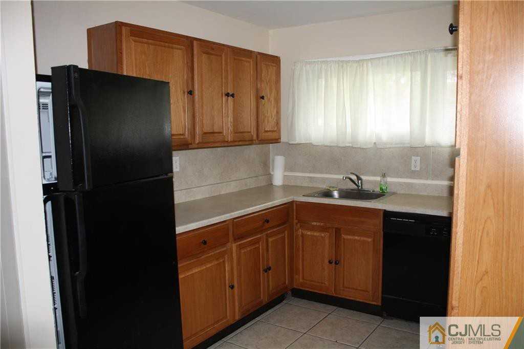 13 Southwood Drive - Photo 2 of 15