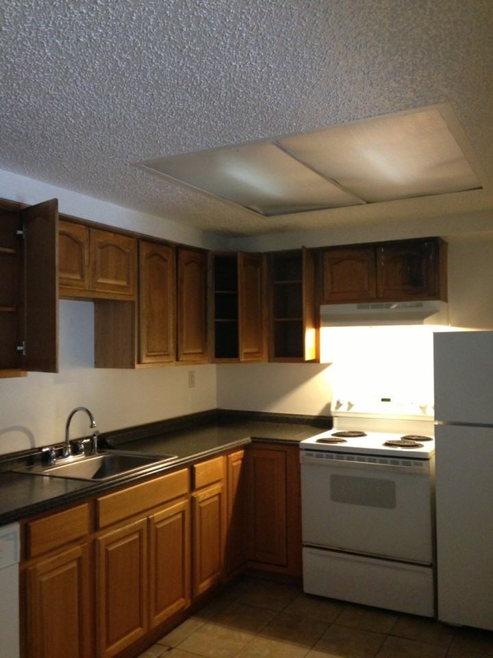 23 Vernon Ct - Photo 2 of 6