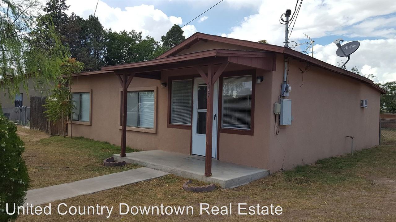 917 W. Ash St. - Photo 3 of 7