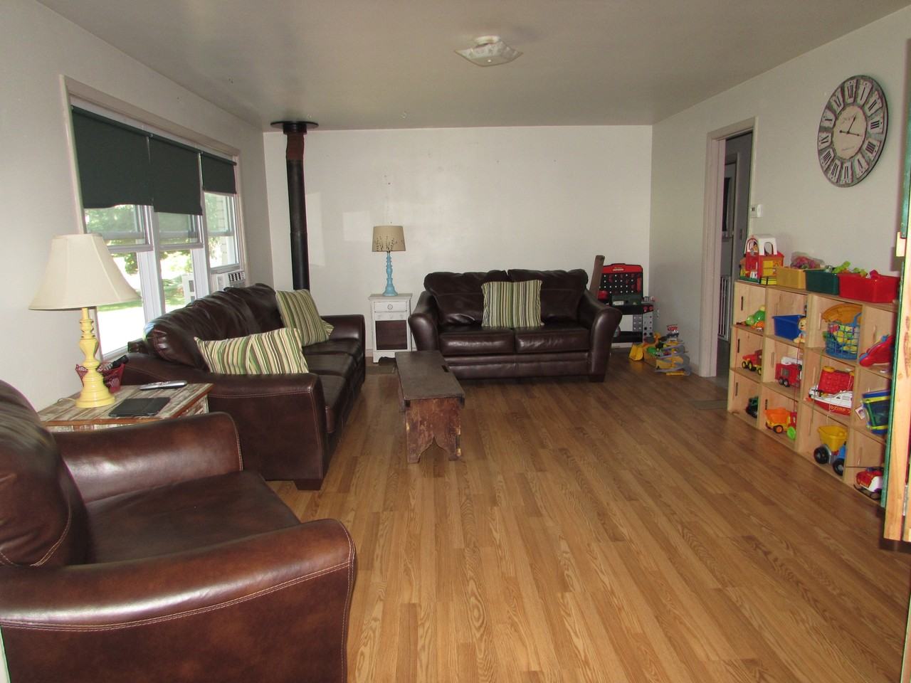 407 S Kinzer Rd - Photo 3 of 7