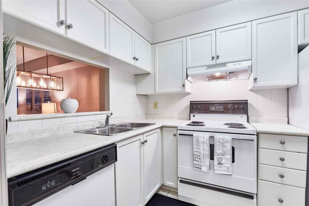 3231 Eglinton Avenue East - Photo 3 of 10