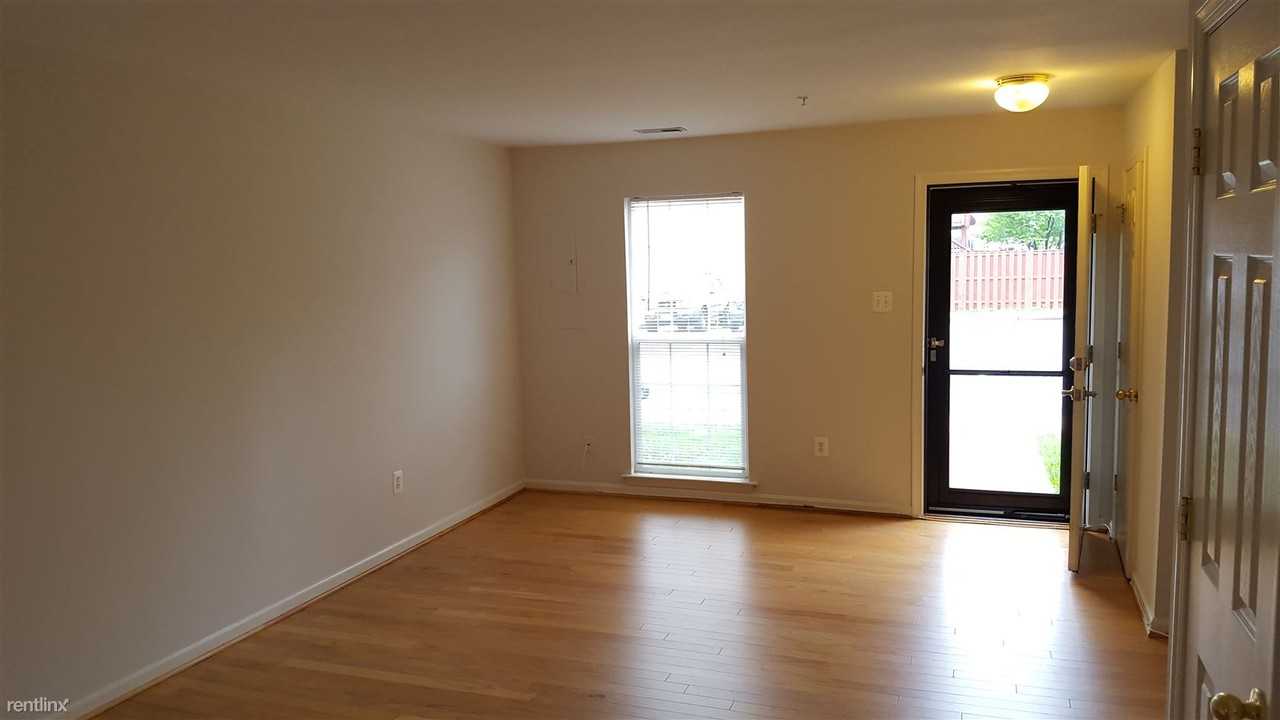 607 Hollowstone Rd - Photo 3 of 27