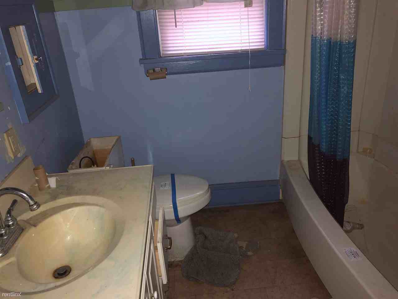 2837 Cory Ave - Photo 3 of 7