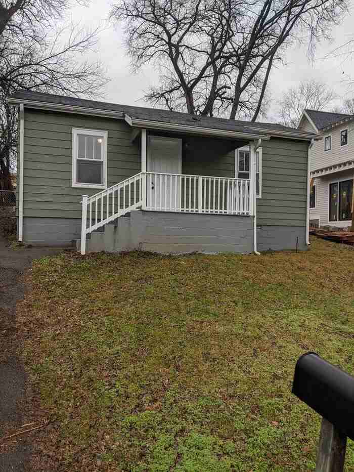 1203 Lillian Street - Photo 2 of 14