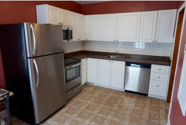 606 Greenwood Pl - Photo 3 of 9