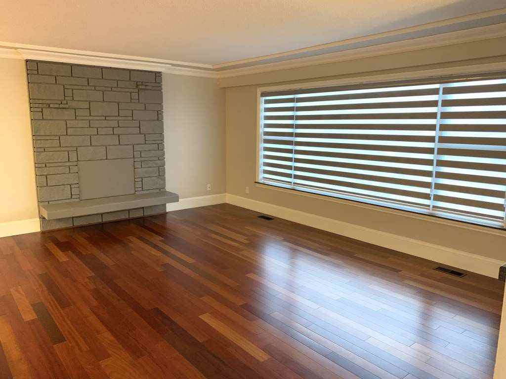 1054 Milford Avenue 4 Bedroom - Photo 3 of 23