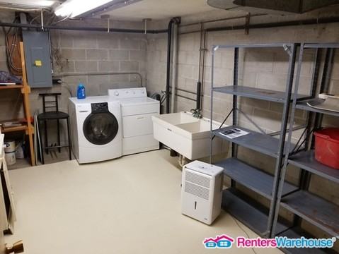 32 1st Ave Nw - Photo 3 of 8