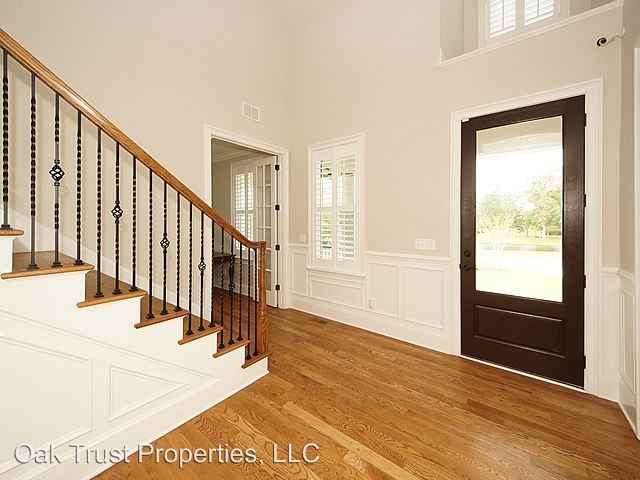 125 Brogun Lane - Photo 3 of 50