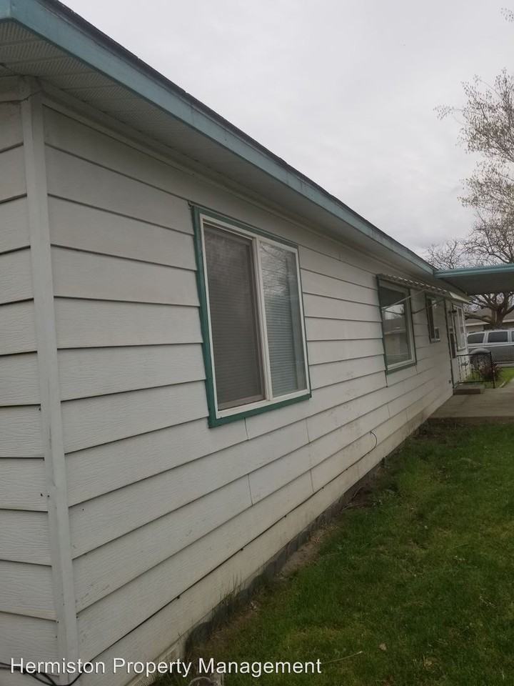 1147 Sw Sandy Pl - Photo 3 of 22