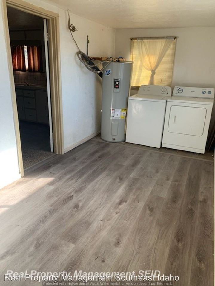 9579 Ririe Highway - Photo 2 of 7