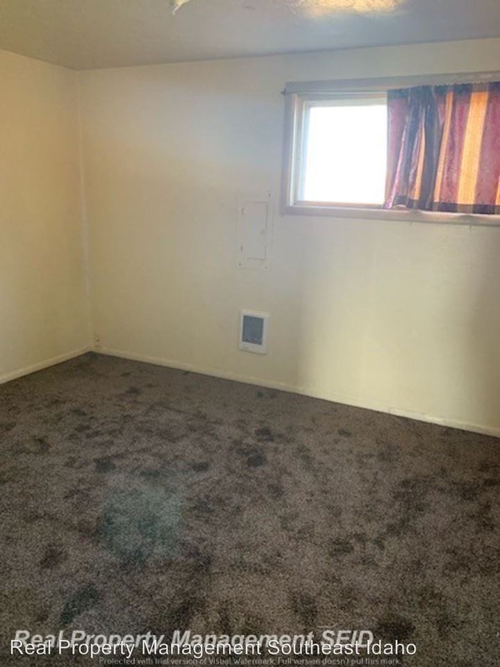 9579 Ririe Highway - Photo 3 of 7