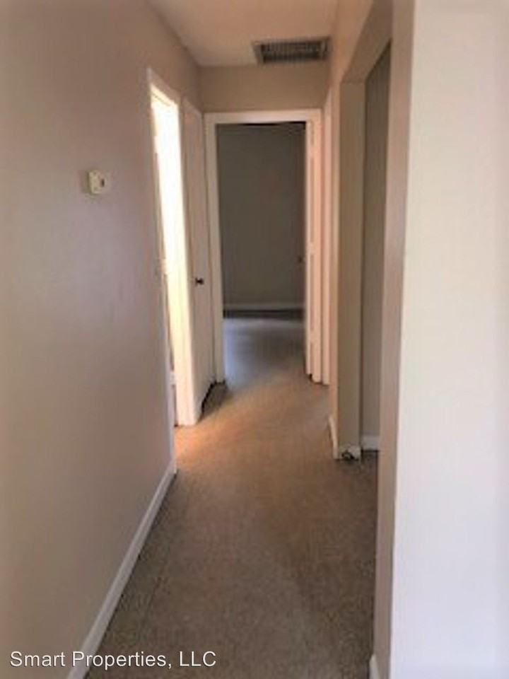 1351 Penny Royal Ct - Photo 3 of 4