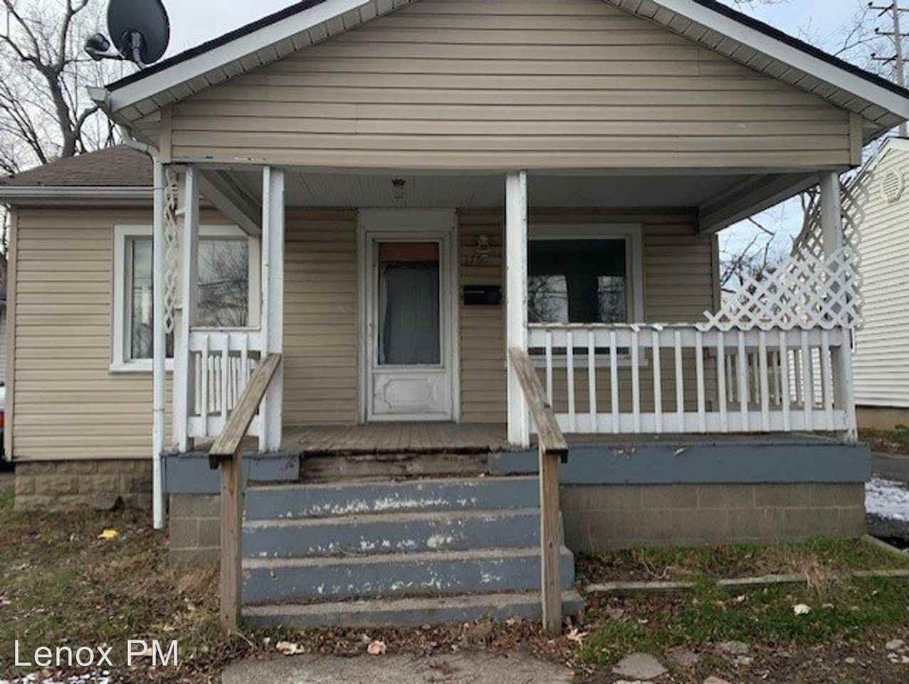 379 N Paddock St, Pontiac, MI 48342 2 Bedroom House for Rent for 700