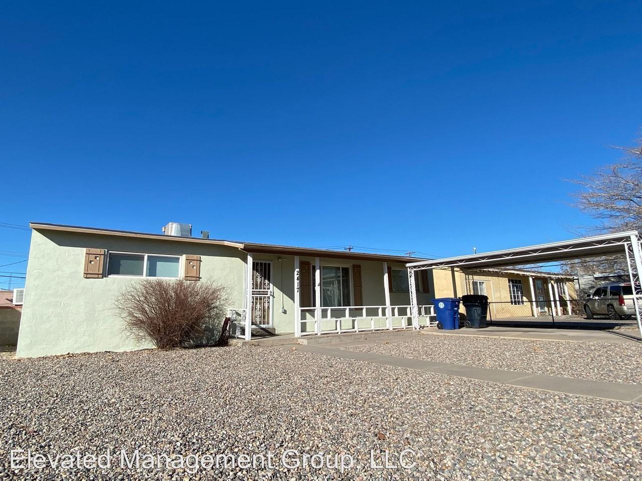 2417 Madeira Ne - Photo 2 of 28