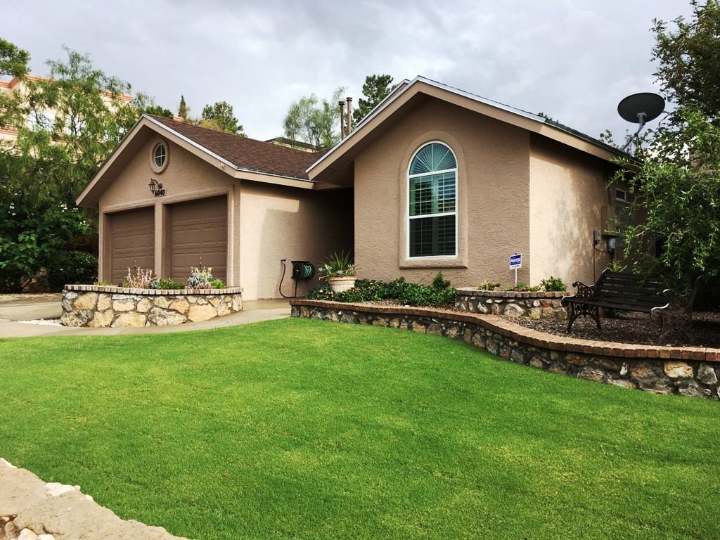 6040 Los Siglos Dr - Photo 3 of 38