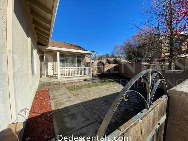 1210 El Cobar Court - Photo 3 of 10