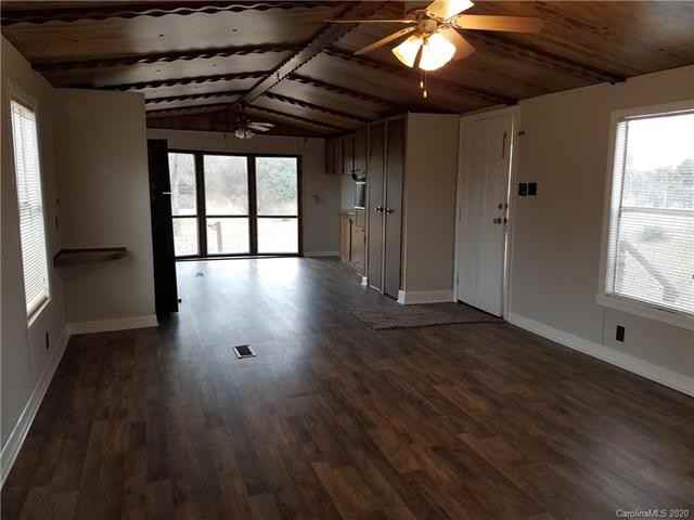 137 Camp Creek Road - Photo 3 of 11