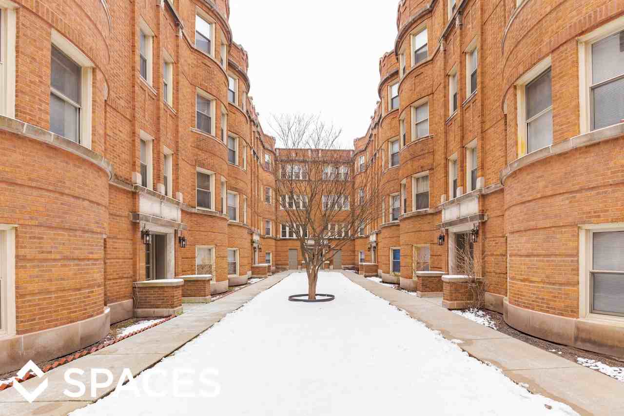 5338 N Kenmore Ave #2W