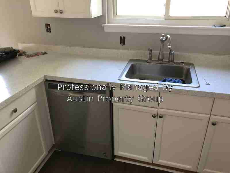 29 Aldeberan Dr - Photo 2 of 9